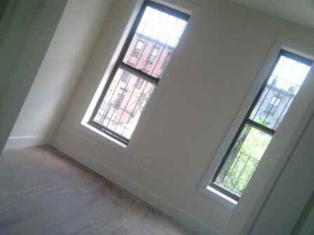 114 Jefferson Ave - Photo 3 of 3