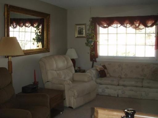 1223 Rainier Dr - Photo 3 of 4