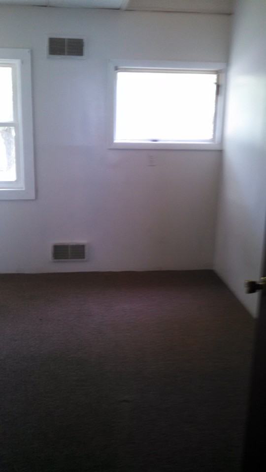 40 6th Ave - Photo 2 of 9