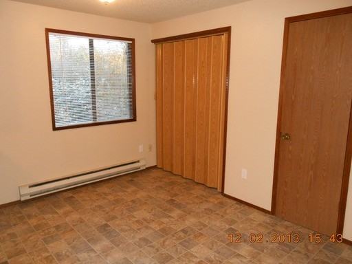 1315 10th Ave SE - Photo 3 of 10