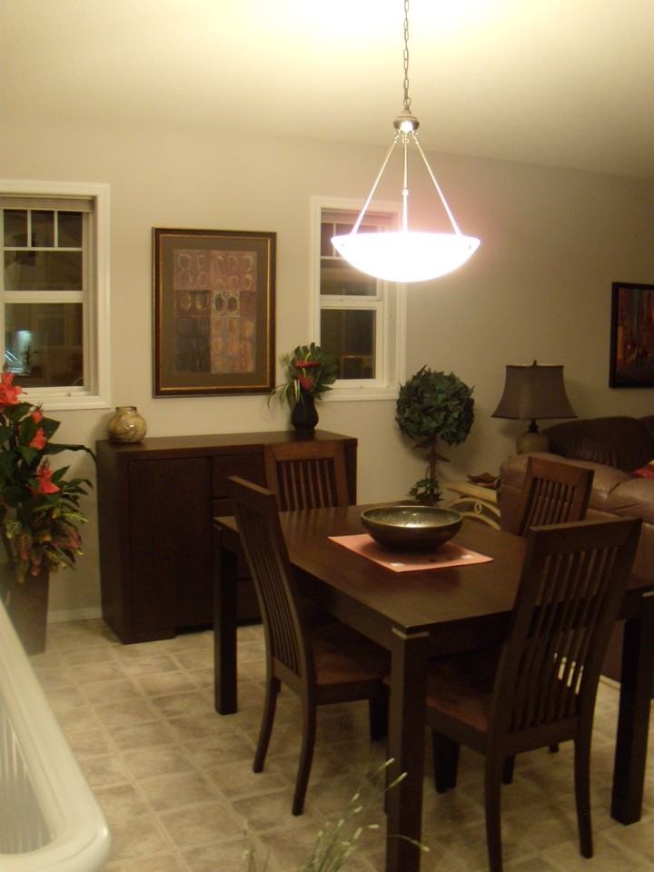 141 105 St W #203B - Photo 2 of 7