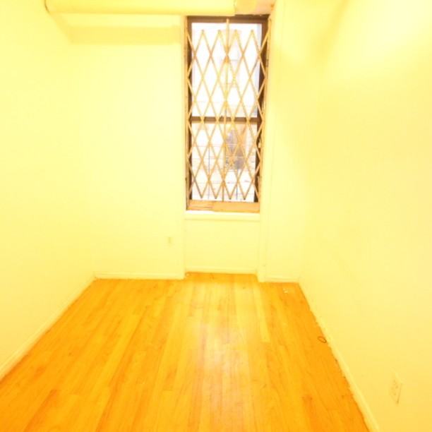 278 S 2nd St #2 - Photo 3 of 3