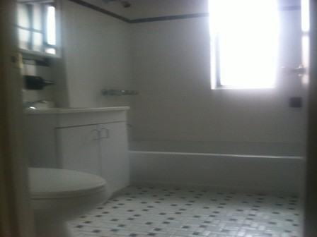 118 Post Ave - Photo 3 of 4