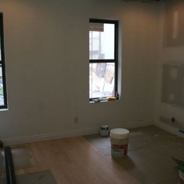 961 Wyckoff Ave #2R - Photo 3 of 5