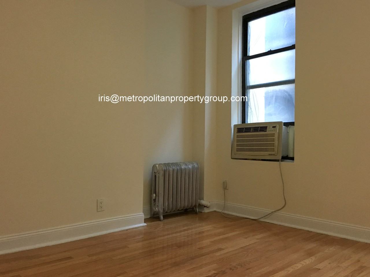 1273 Third Ave 1N - Photo 2 of 5