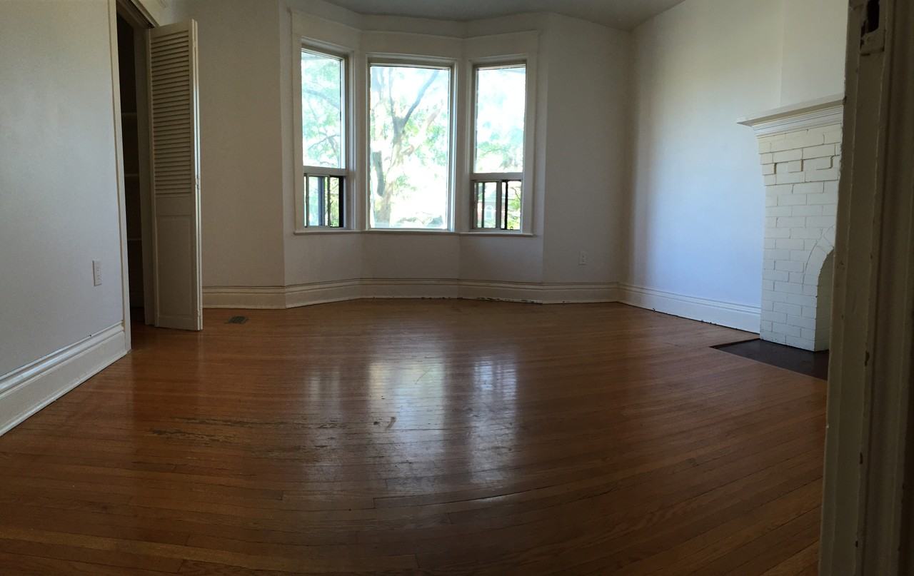 222 Perth Ave - Photo 3 of 12