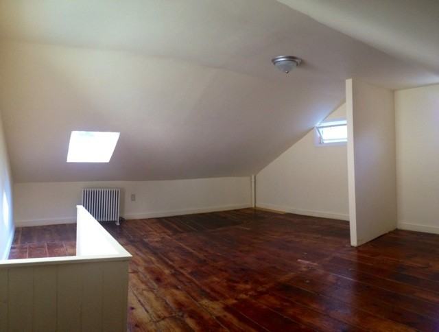 196 16th St - Photo 2 of 4