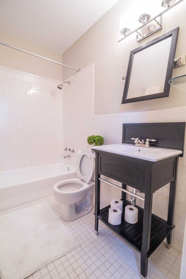 122 Wolfrey Ave - Photo 3 of 12