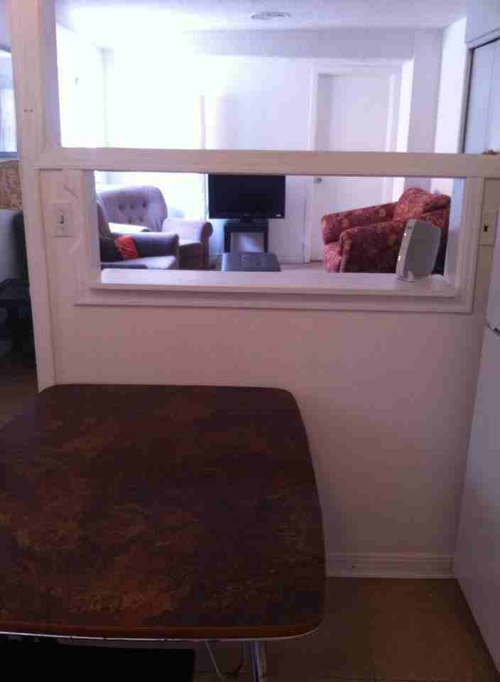 332 Cumberland St - Photo 2 of 7