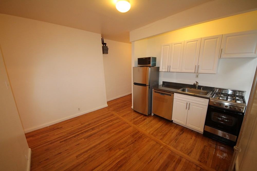 149 Mott St 17 - Photo 2 of 4