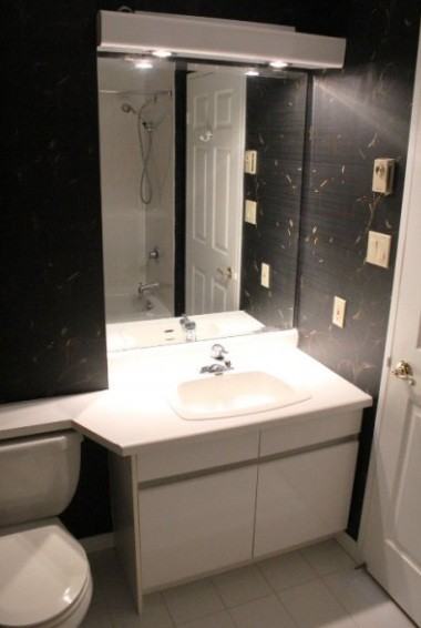 1402 King St W - Photo 3 of 4