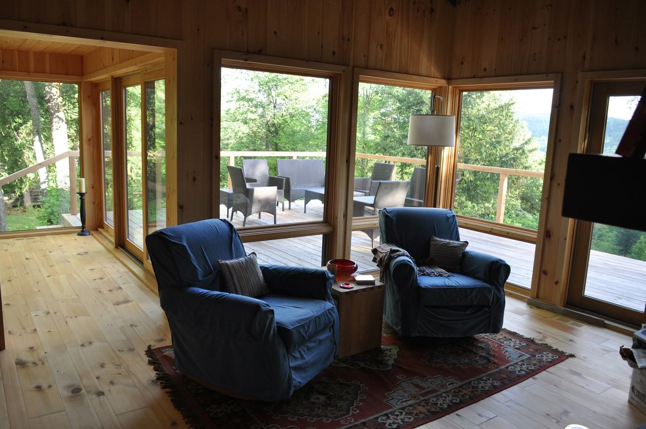 37 Chemin Larrimac - Photo 3 of 12