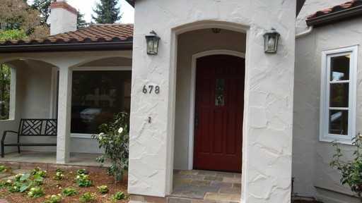 678 College Ave - Photo 3 of 33