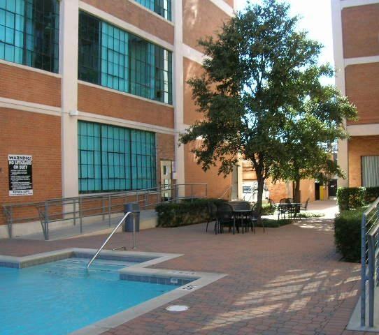 3243 Commerce St #489 - Photo 3 of 3