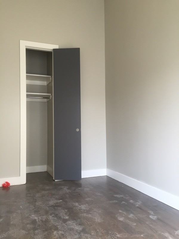 555 Fairview - Photo 3 of 6