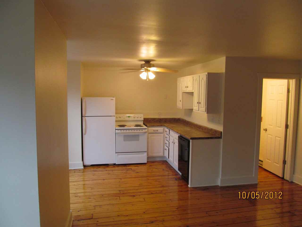 67 E Main St #1 - Photo 2 of 4