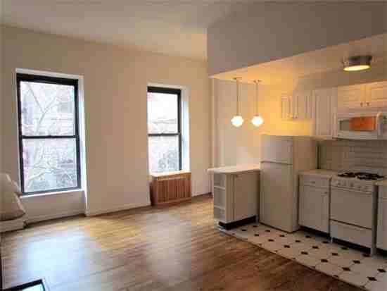 W 16th St #A