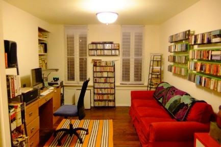 516 N Paca St - Photo 3 of 3