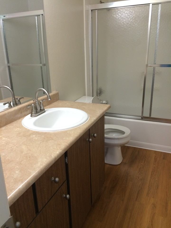 2195 McLaughlin Ave - Photo 3 of 8