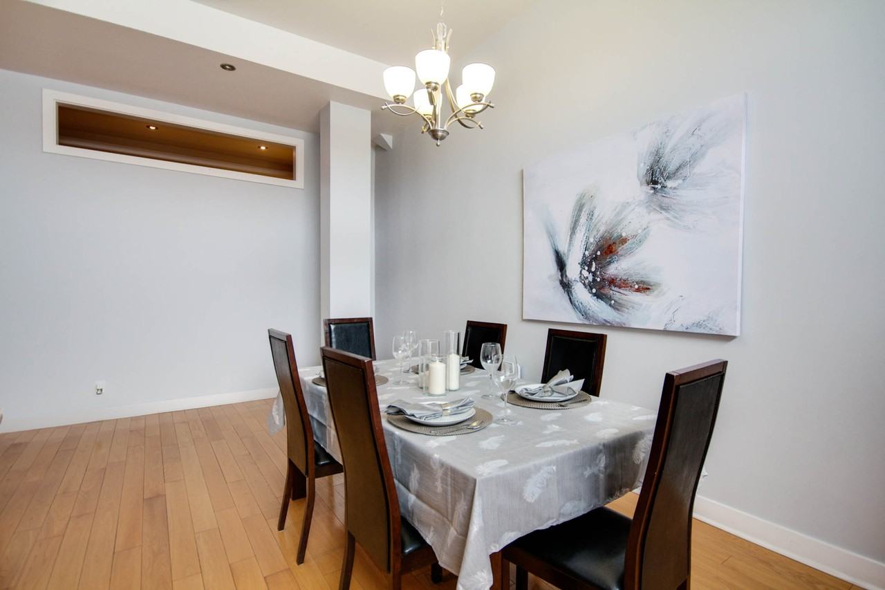 2245 Rue Viau #203 - Photo 2 of 11