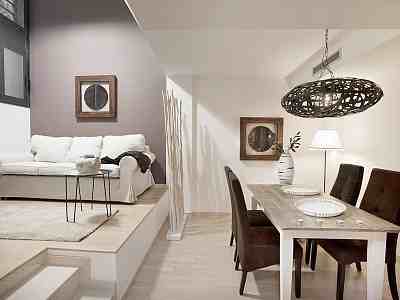 10 George St N - Photo 2 of 5