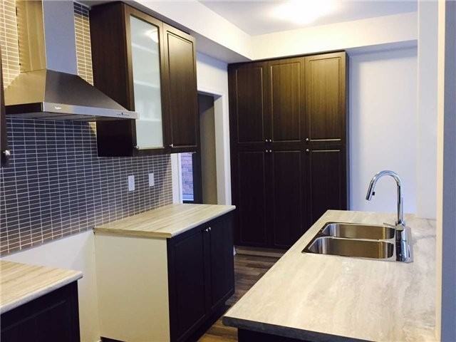 42 West Dr - Photo 2 of 11