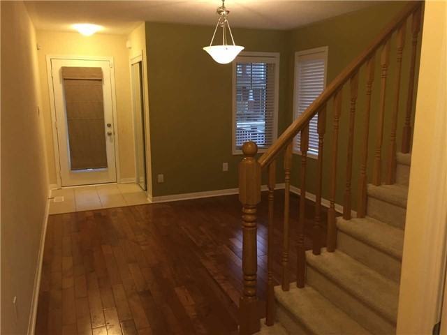 46 Madoc Dr - Photo 2 of 17