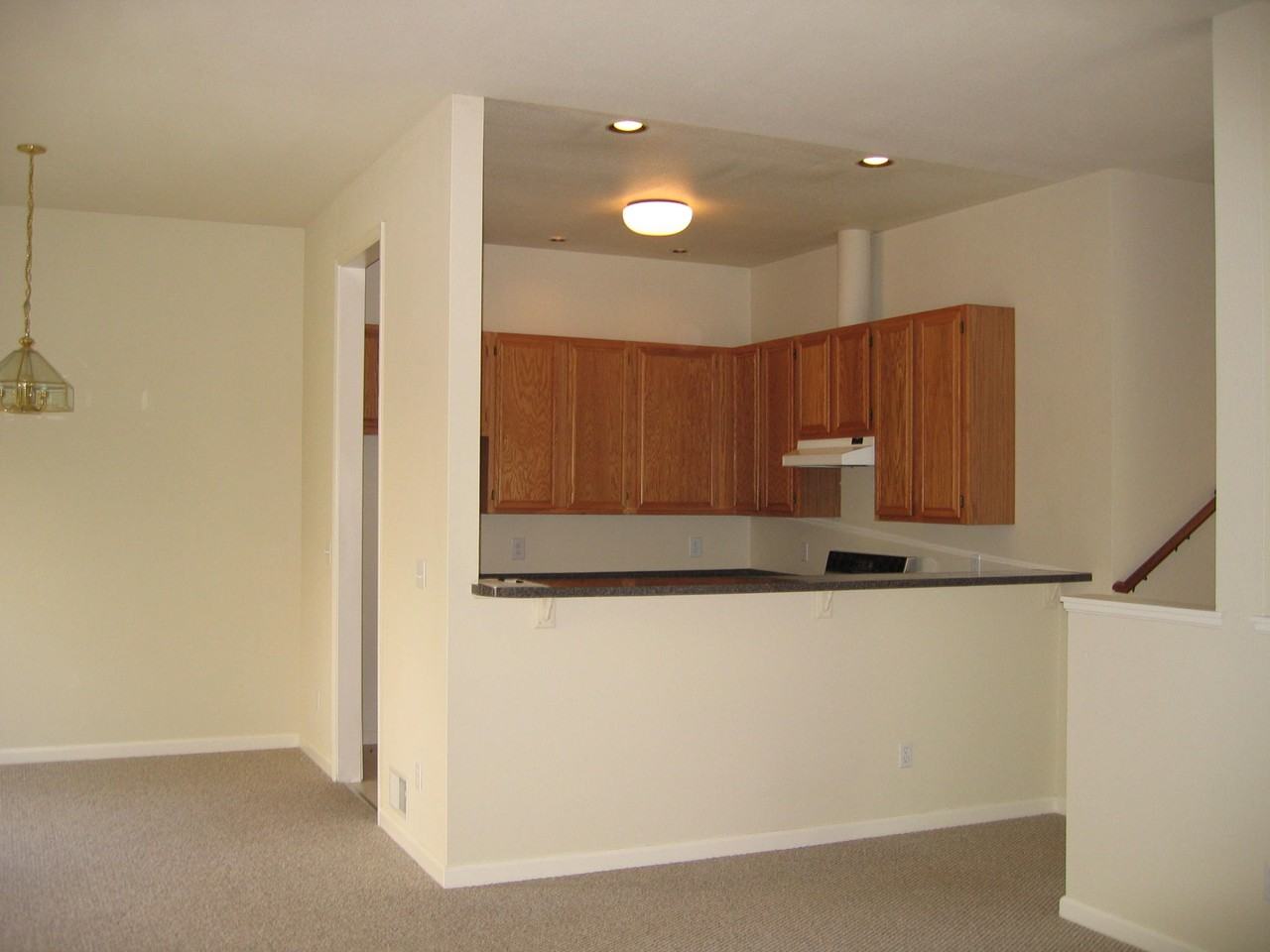 337 California Ave - Photo 2 of 15