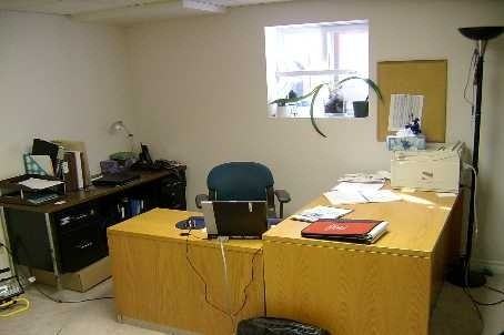 43 Hurontario St - Photo 2 of 9