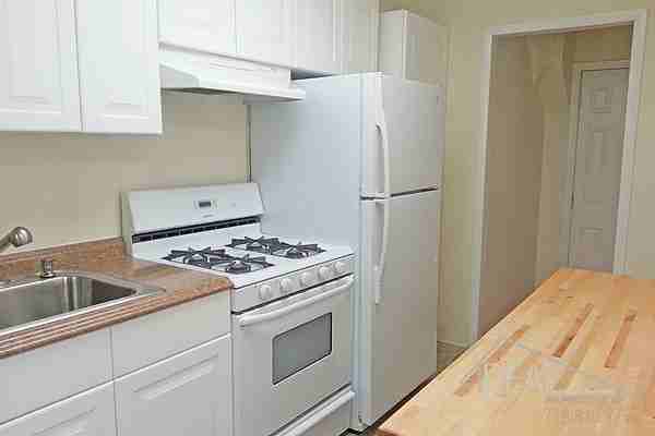 52 Prospect Park West - Photo 3 of 6