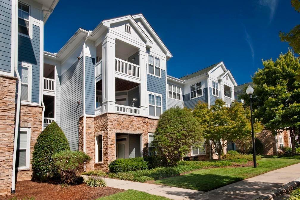 Bexley at Preston - Photo 2 of 6