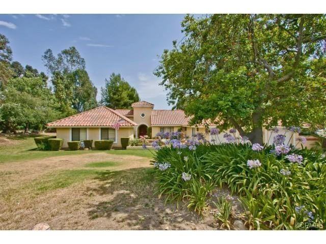 784 E Pomello Dr - Photo 2 of 20