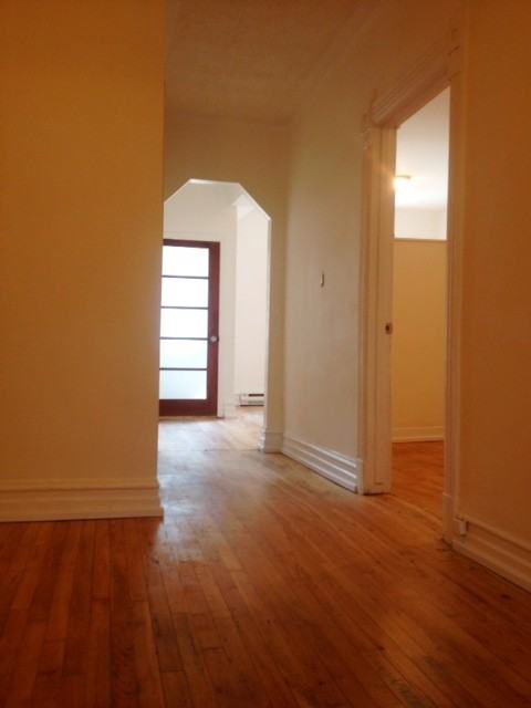 2313 Rue d'Iberville - Photo 2 of 6