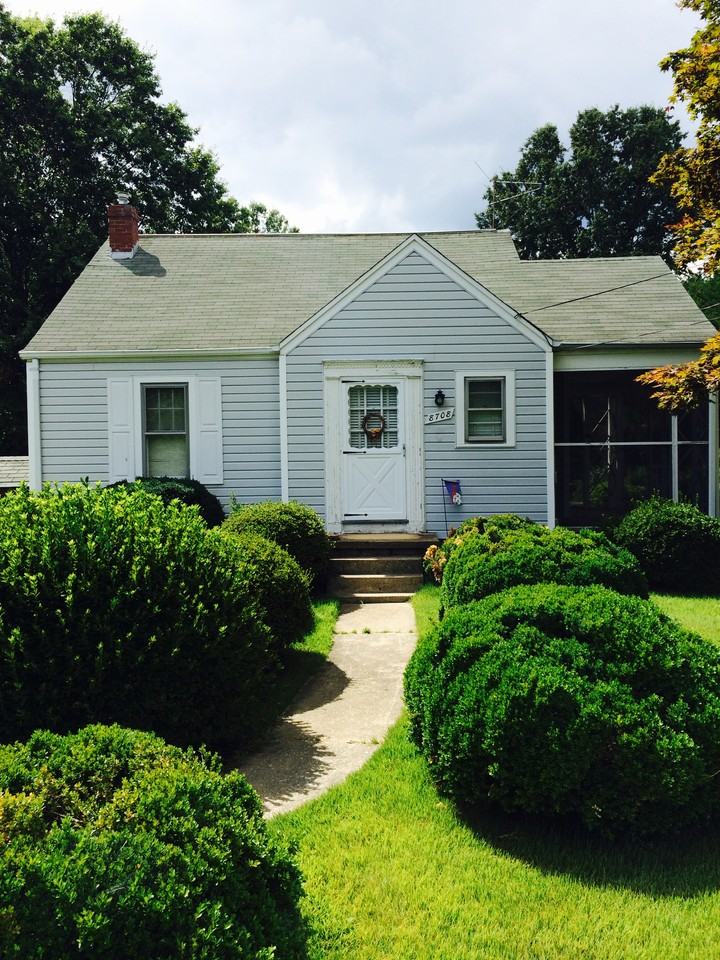 8708 Plymouth Rd - Photo 2 of 9