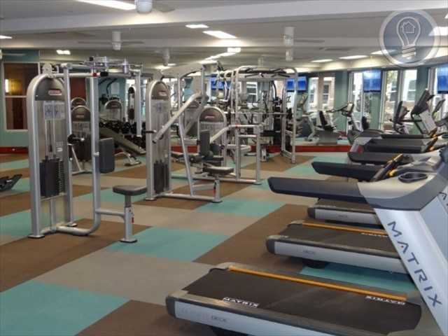 5211 Amesbury Dr #455