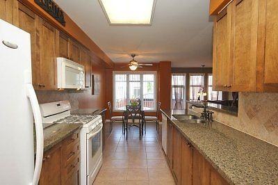 208 Deercroft Ave - Photo 3 of 10