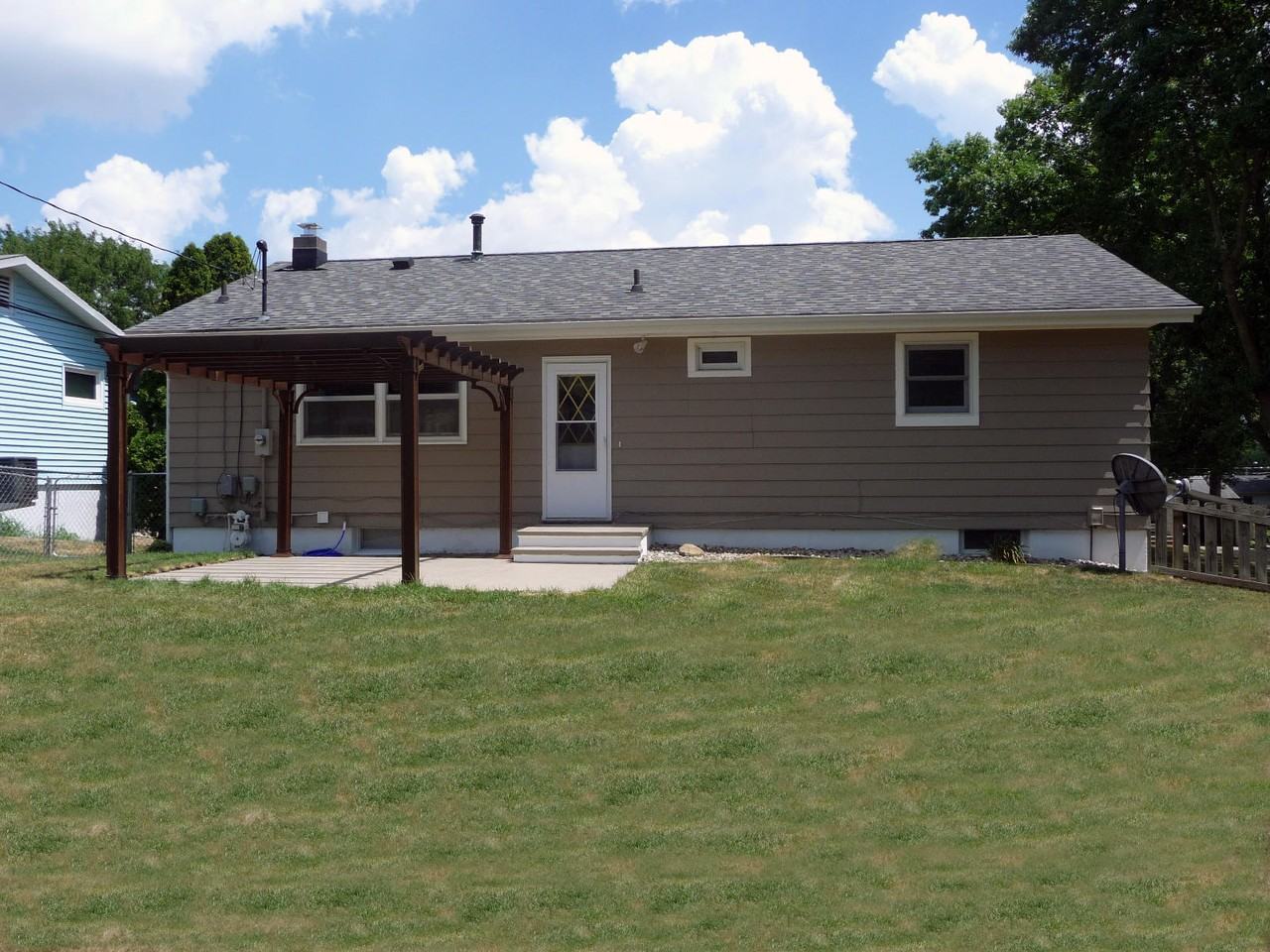 4525 Ozark St NE #0 - Photo 2 of 2