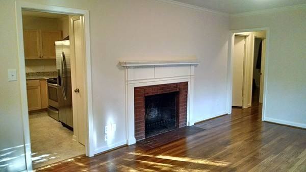 203 White Oak Dr - Photo 3 of 12