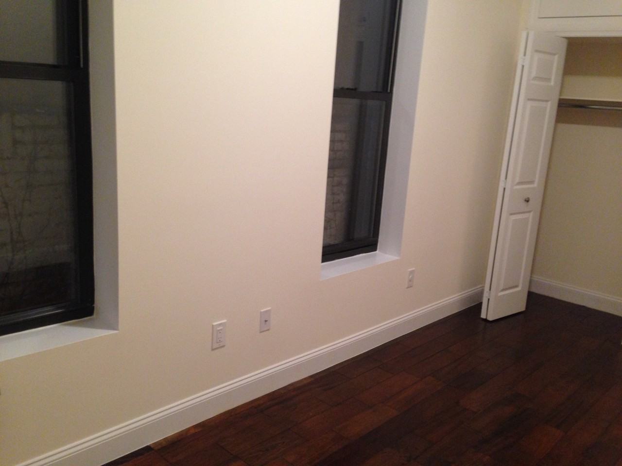 167 Waverly Ave #4 - Photo 3 of 4