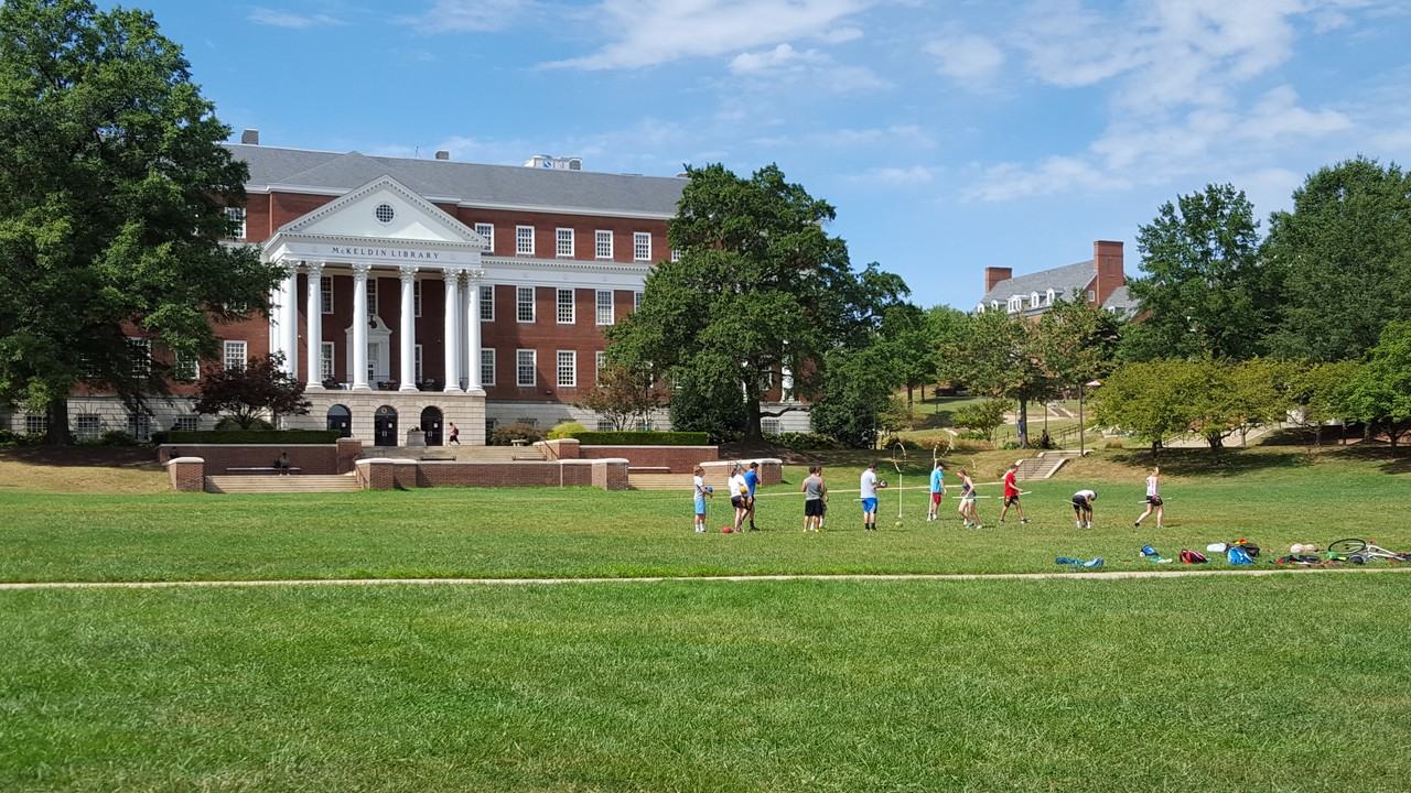 2632 S Veitch St - Photo 2 of 12