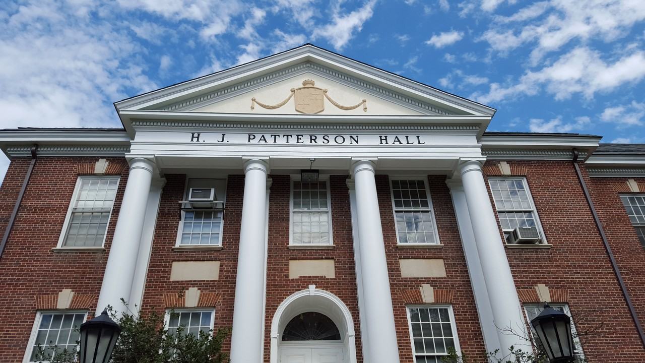 2632 S Veitch St - Photo 3 of 12