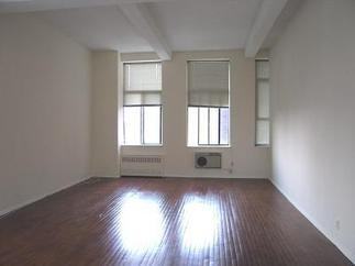 231 Park Ave - Photo 3 of 4