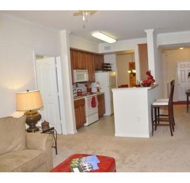 2751 MacArthur Blvd #24 - Photo 2 of 4