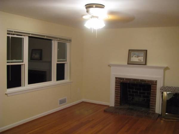 1105 Offutt Dr - Photo 3 of 4