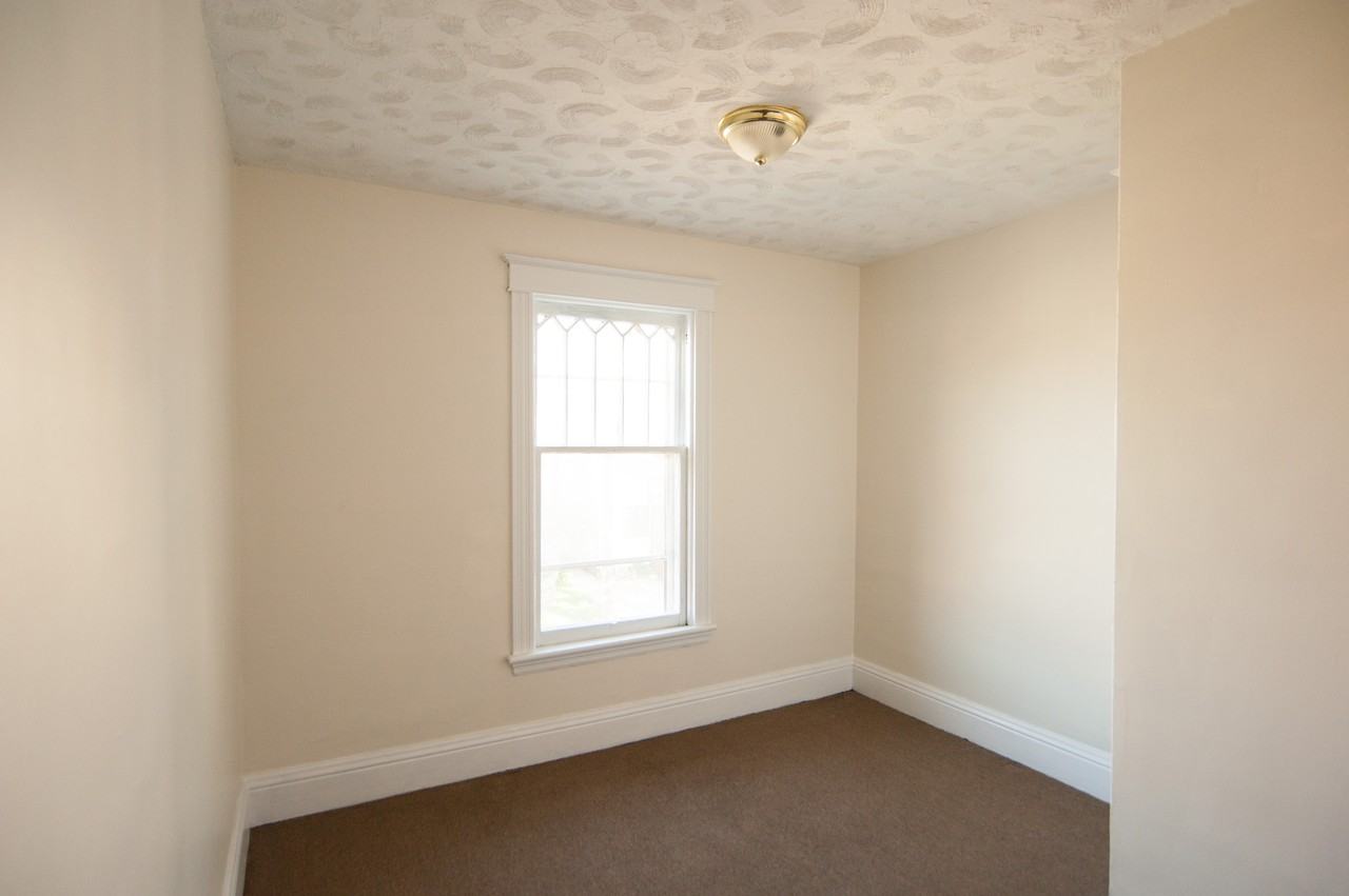 57 Magill St #1 - Photo 3 of 10