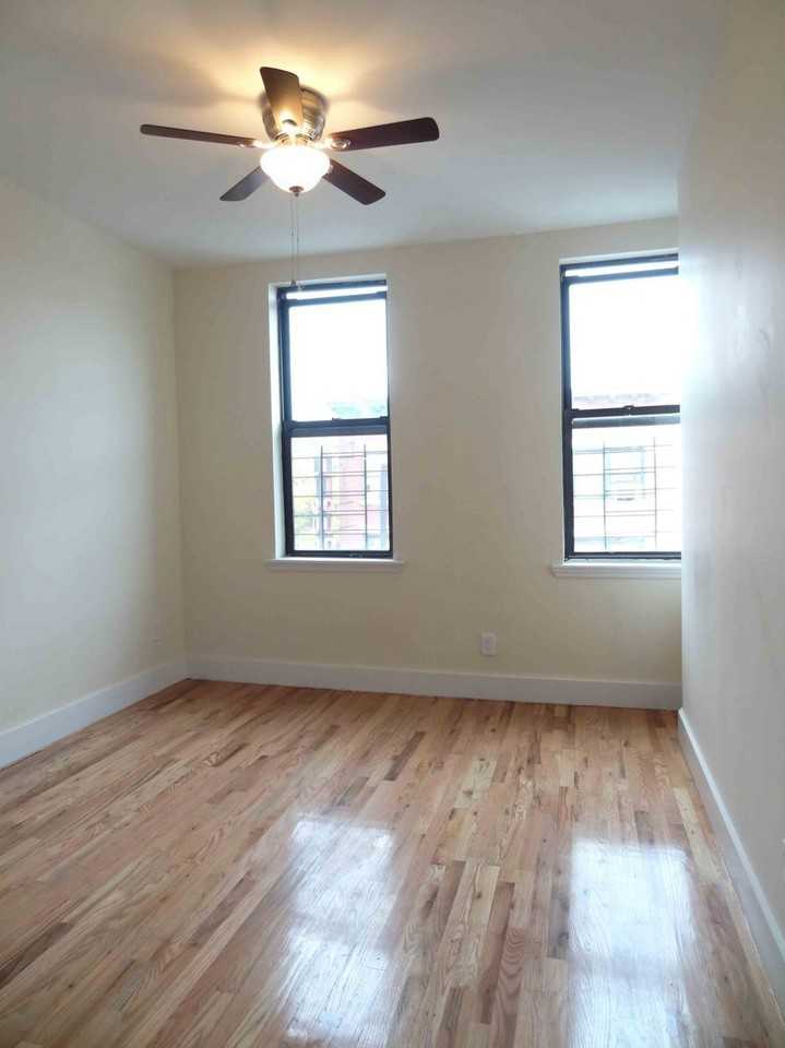 250 Kingston Ave #3 - Photo 3 of 14