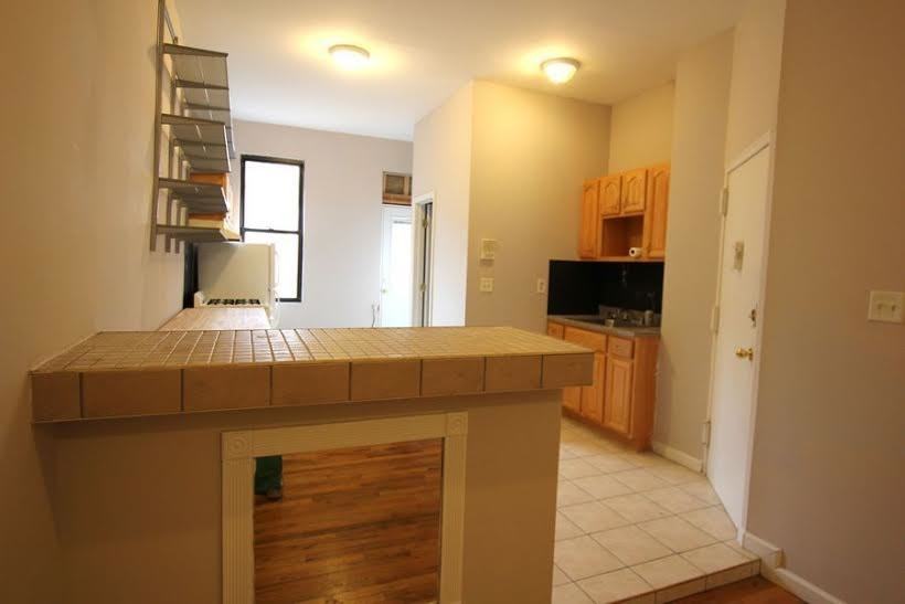 1724 8th Ave - Photo 3 of 6