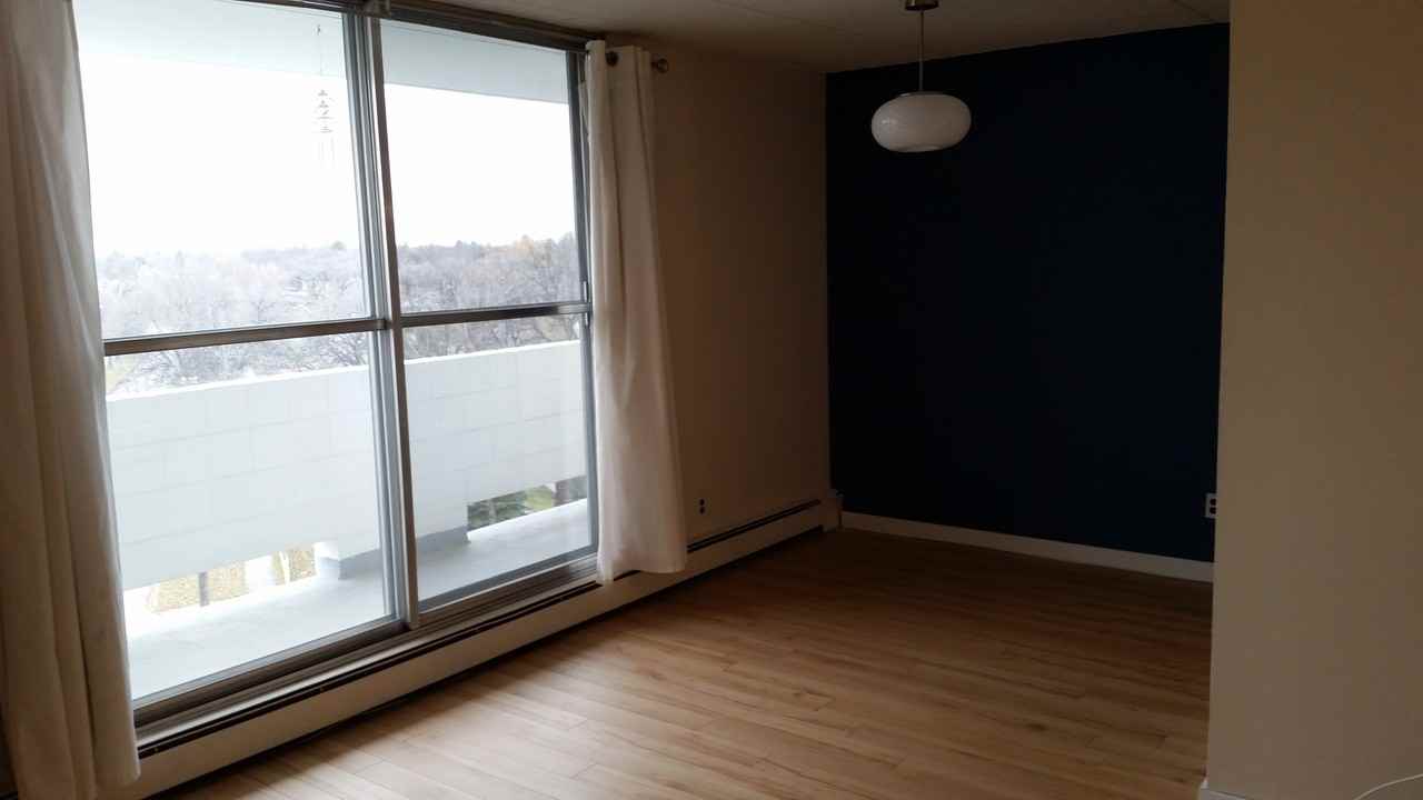 870 Cambridge St - Photo 3 of 5