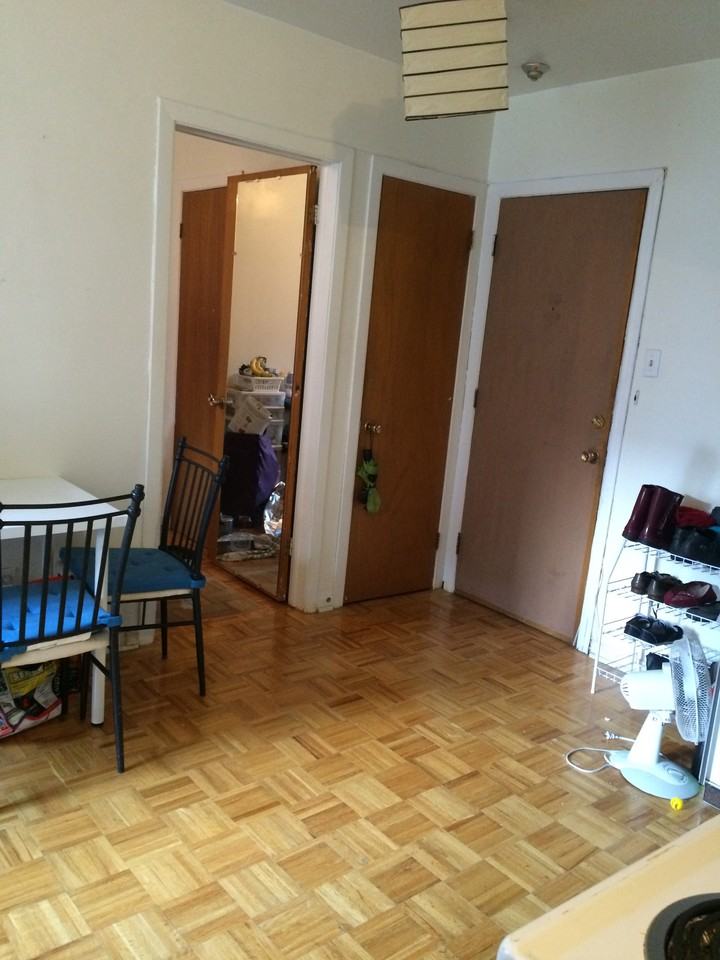 4220 Rue de Brébeuf - Photo 3 of 7