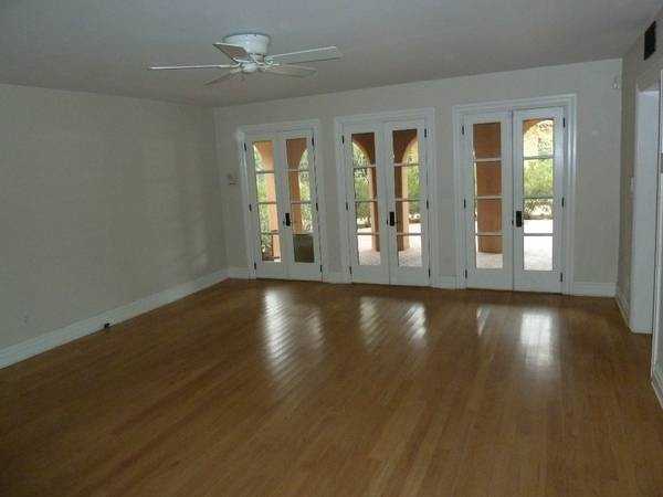 252 N Main Ave #2 - Photo 3 of 10